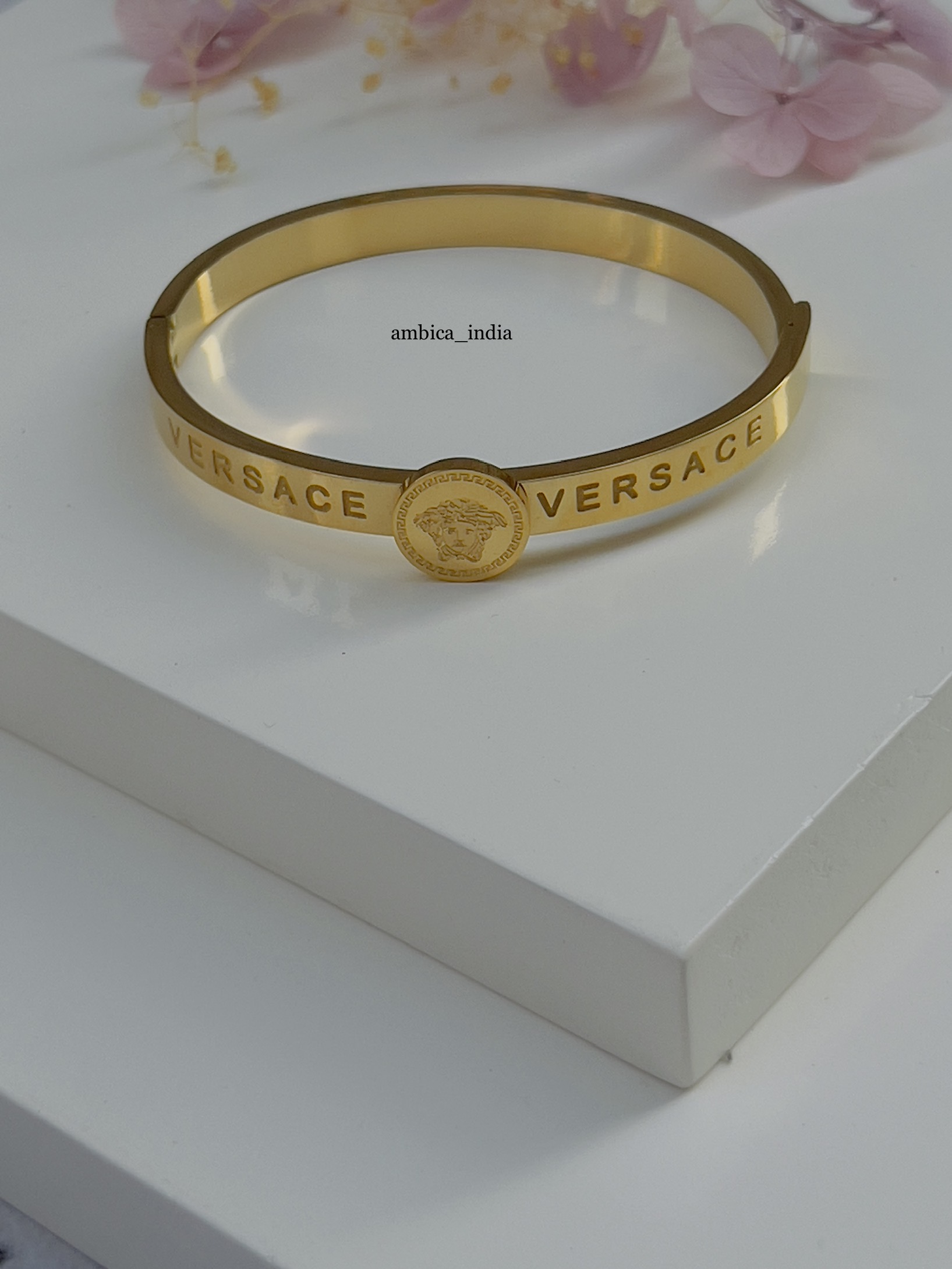 Authentic Gianni Versace Gold-tone Medusa bracelet | Connect Japan Luxury