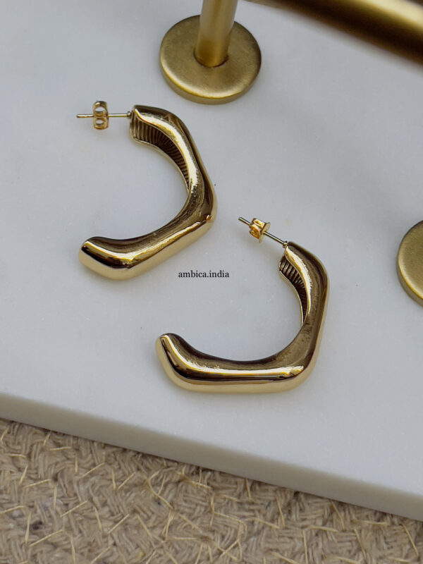 Thick bold hoops