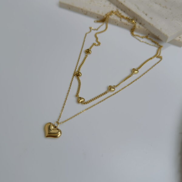 Heart layered necklace