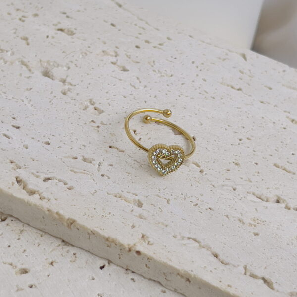 White heart ring