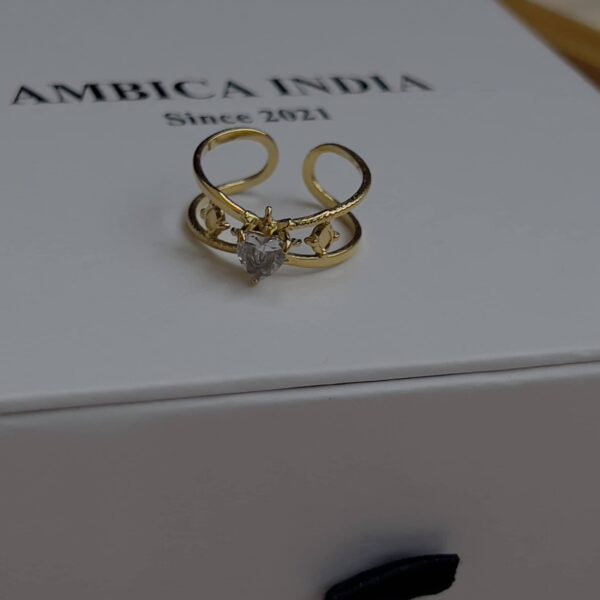 Heart crystal ring