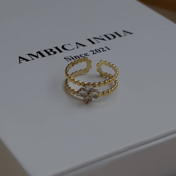 Flower white crystal ring