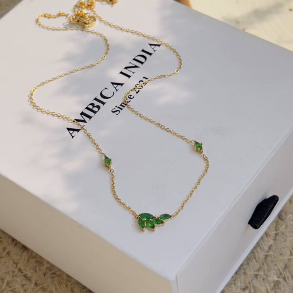 Marquise emerald minimal necklace