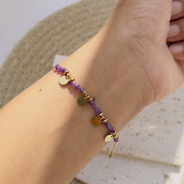 Purple natural stone beaded bracelet