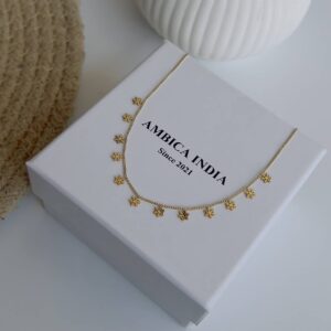Snowflake necklace
