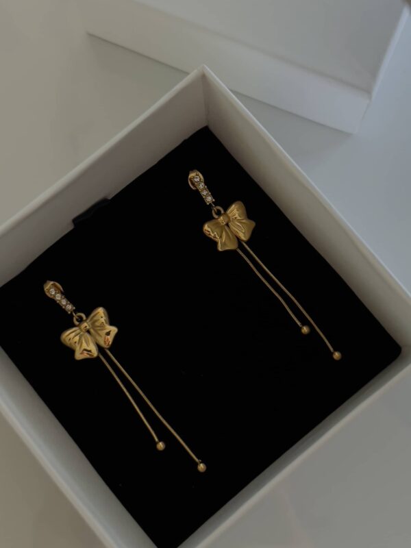 Bow earrings